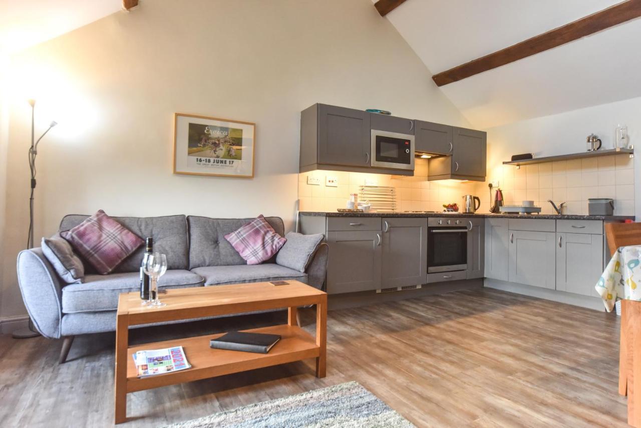 Church Farm Holiday Cottages - Pinster Cottage Ashbourne  Exteriör bild